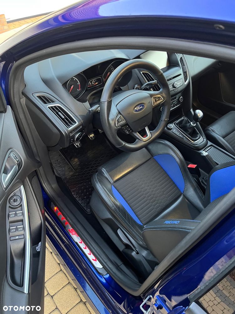 Ford Focus 2.0 TDCi ST - 9