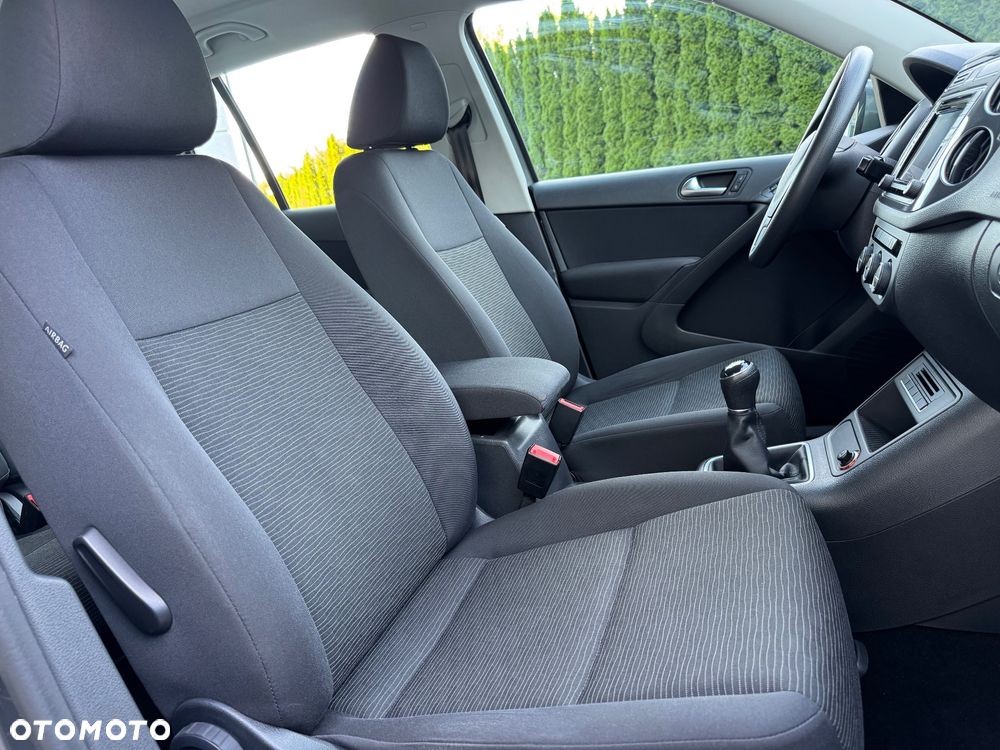 Volkswagen Tiguan - 22