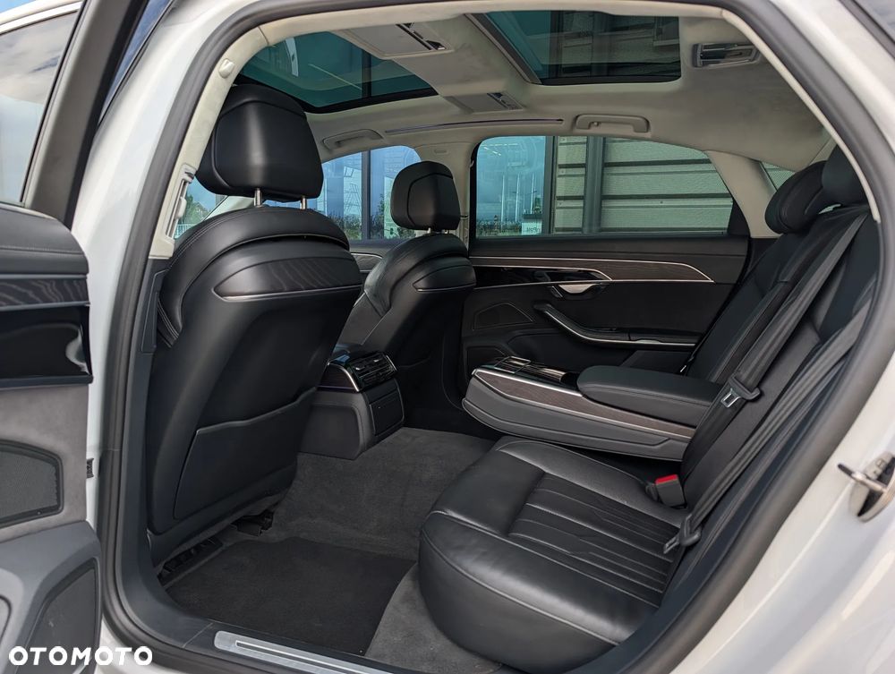 Audi A8 L 55 TFSI quattro tiptronic - 8