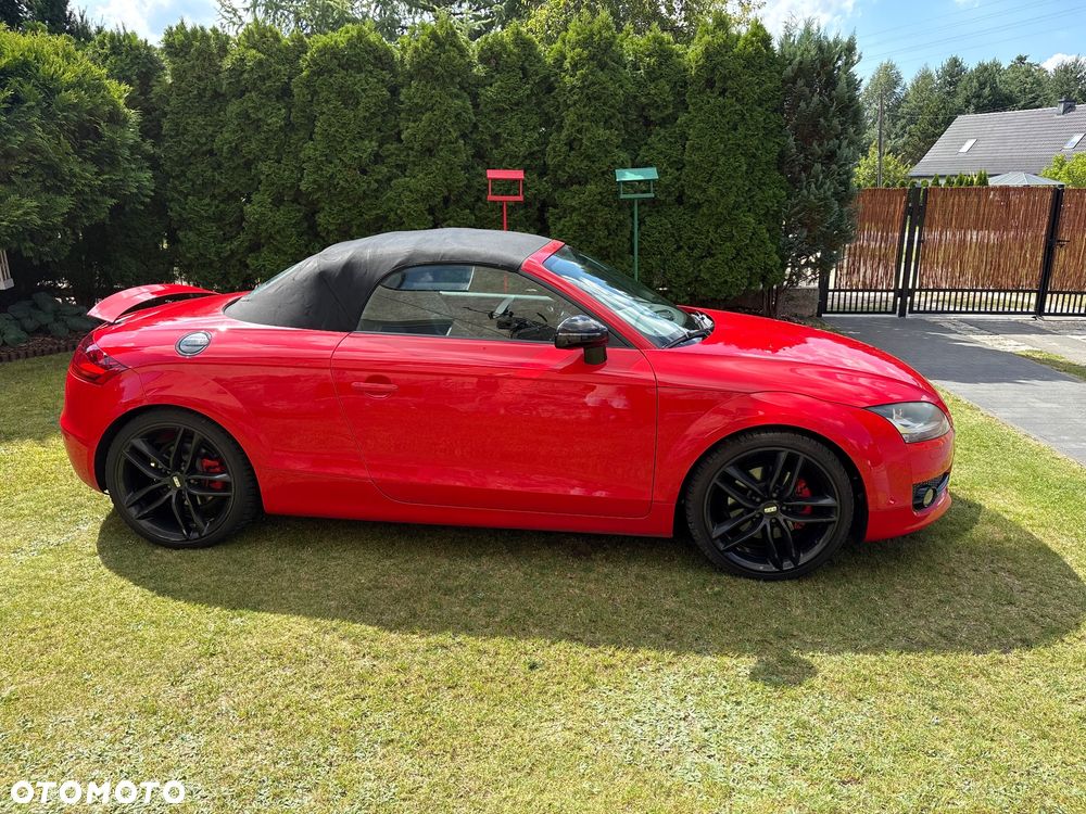 Audi TT Roadster - 8