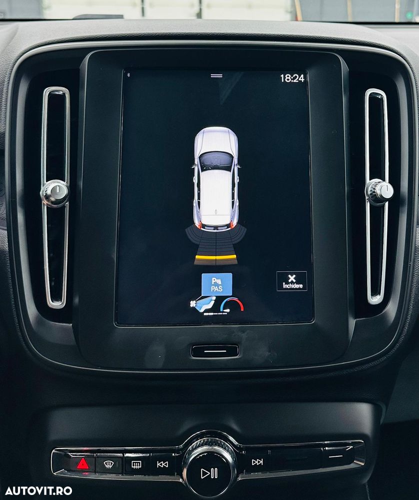 Volvo XC 40 T3 Momentum - 26