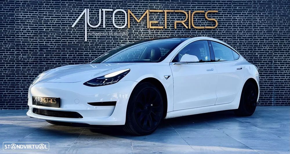 Tesla Model 3 Standard Range Plus RWD - 1