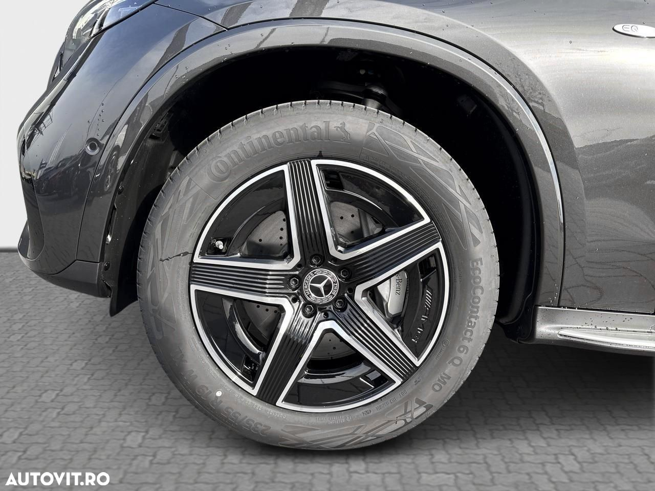 Mercedes-Benz GLC 300 e 4MATIC - 6