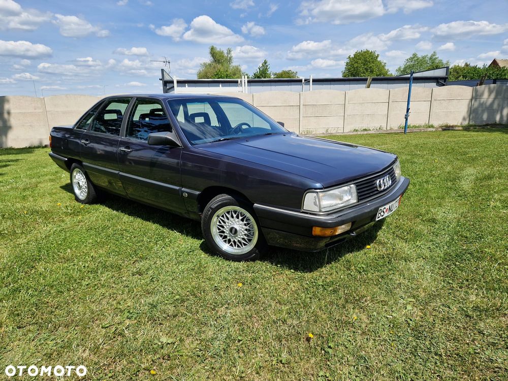 Audi 200 2.2 Turbo - 28