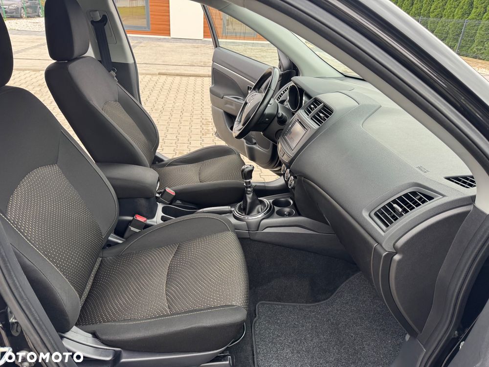 Mitsubishi ASX 1.8 DI-D 4WD Diamant Edition - 17