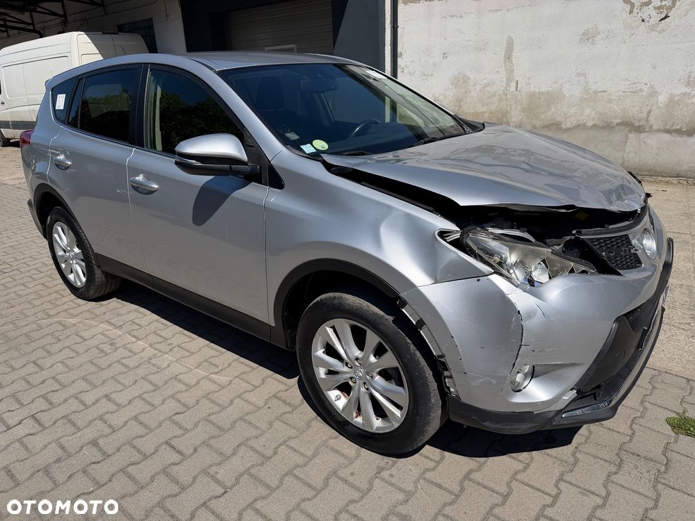 Toyota RAV4 2.2 D-4D 4x4 Start Edition - 2