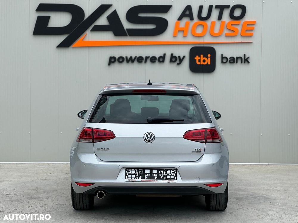 Volkswagen Golf 1.6 TDI DPF DSG Team - 8