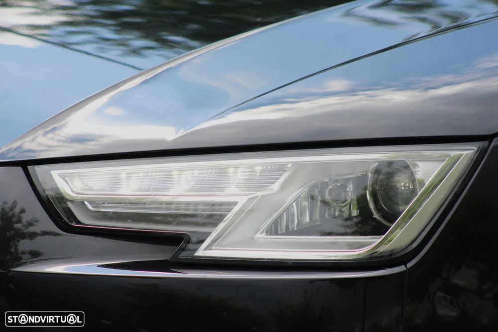 Audi A4 Avant 2.0 TDI Advance S tronic - 21