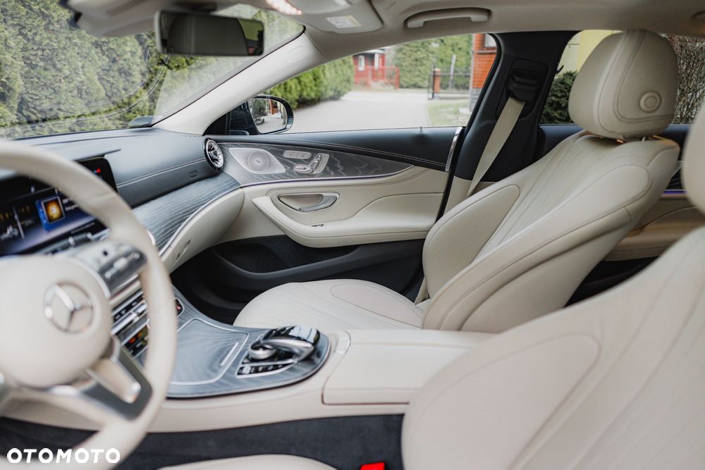 Mercedes-Benz CLS - 28