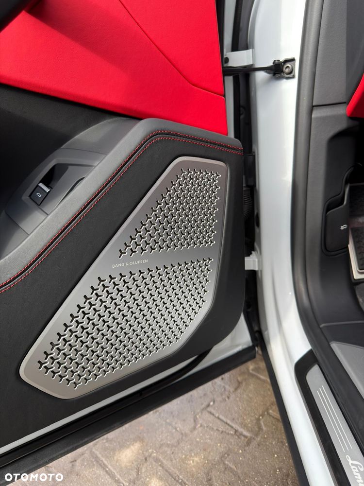 Lamborghini Urus - 10