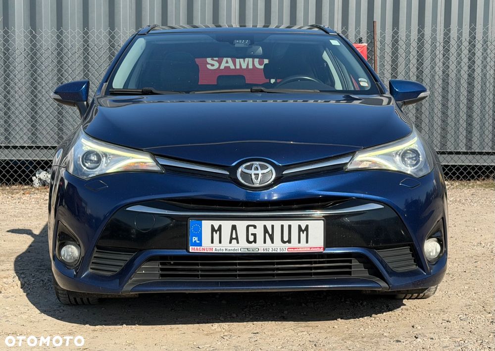 Toyota Avensis Touring Sports 2.0 D-4D Edition S+ - 38