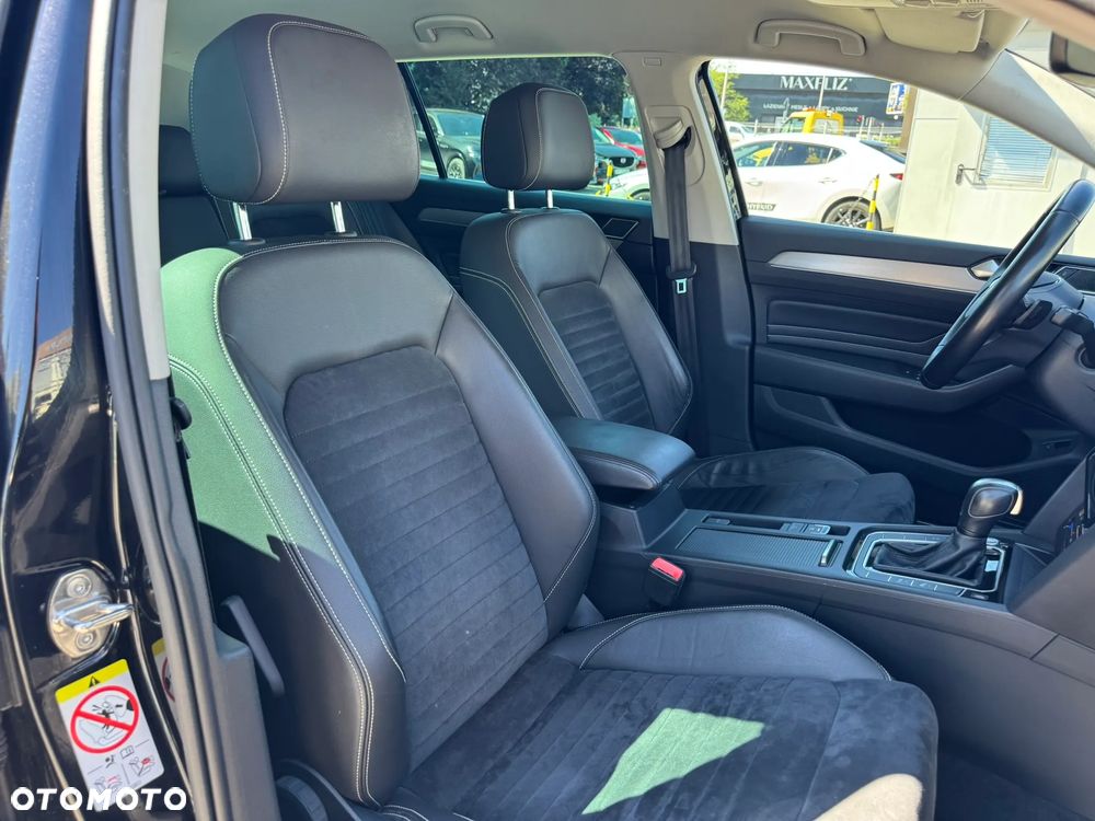 Volkswagen Passat 2.0 TSI Elegance DSG - 7