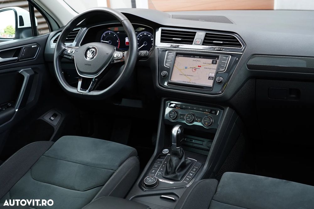 Volkswagen Tiguan 2.0 TDI SCR 4MOTION DSG Highline - 12