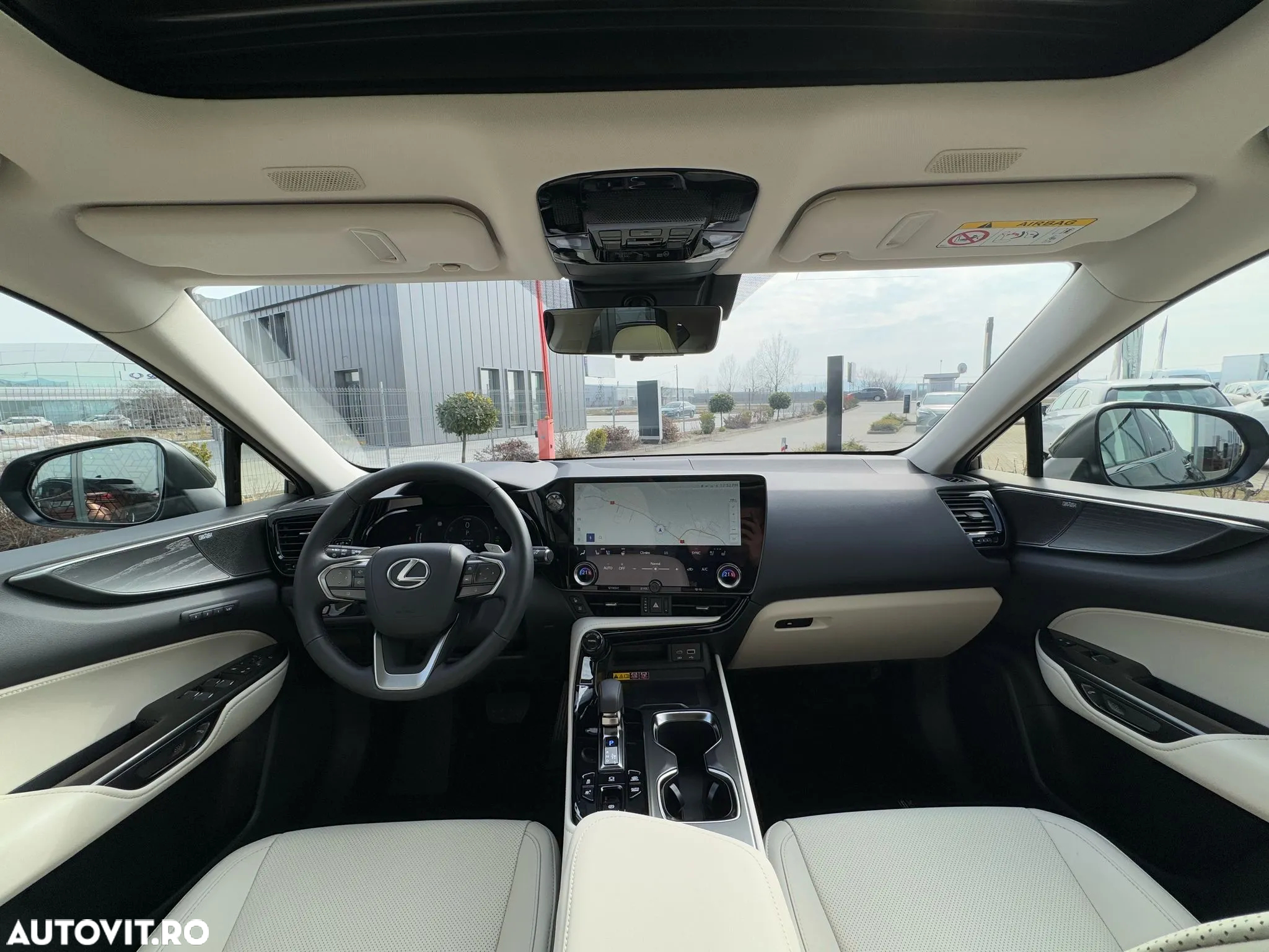 Lexus Seria NX 450h+ AWD CVT PHEV Luxury - 28