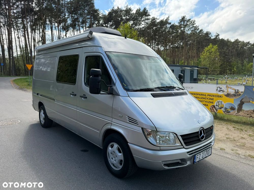 Mercedes-Benz Sprinter - 1