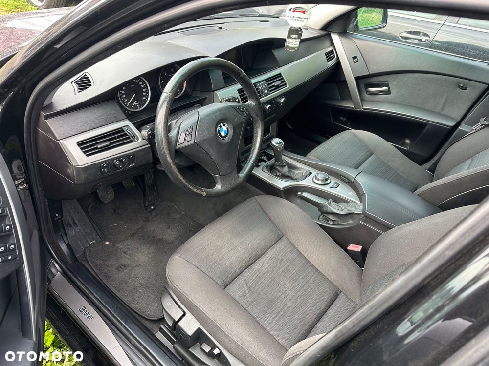 BMW Seria 5 520d - 7