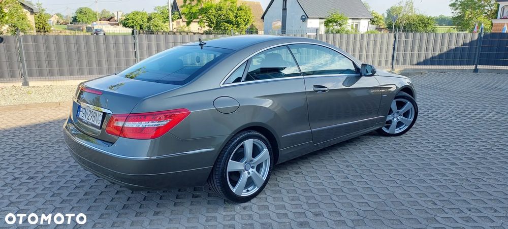 Mercedes-Benz Klasa E - 7