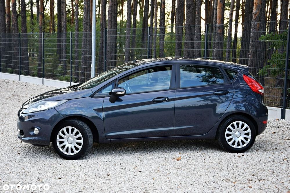 Ford Fiesta - 15