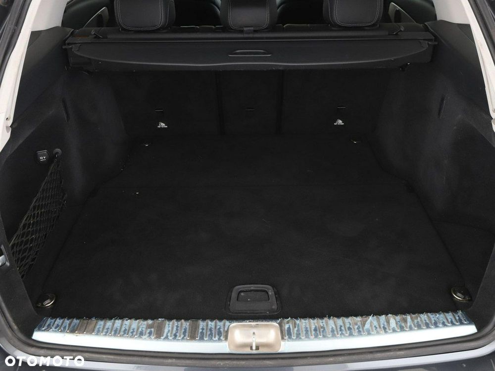 Mercedes-Benz Klasa C 180 9G-TRONIC Avantgarde - 21