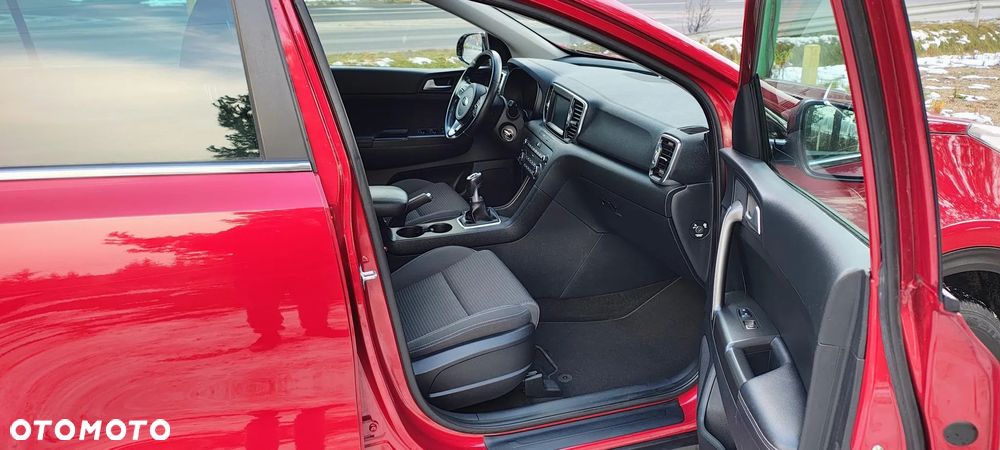 Kia Sportage 1.6 GDI 2WD ISG Edition 7 - 32