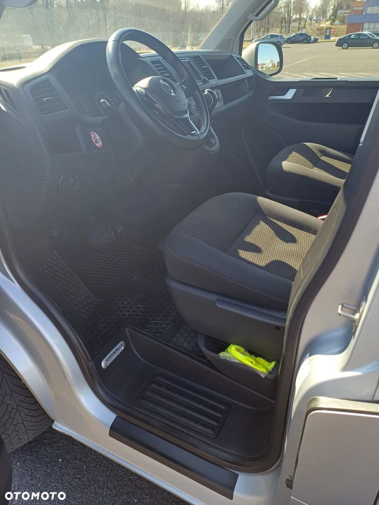 Volkswagen Caravelle 2.0 TDI L2 Comfortline DSG - 8