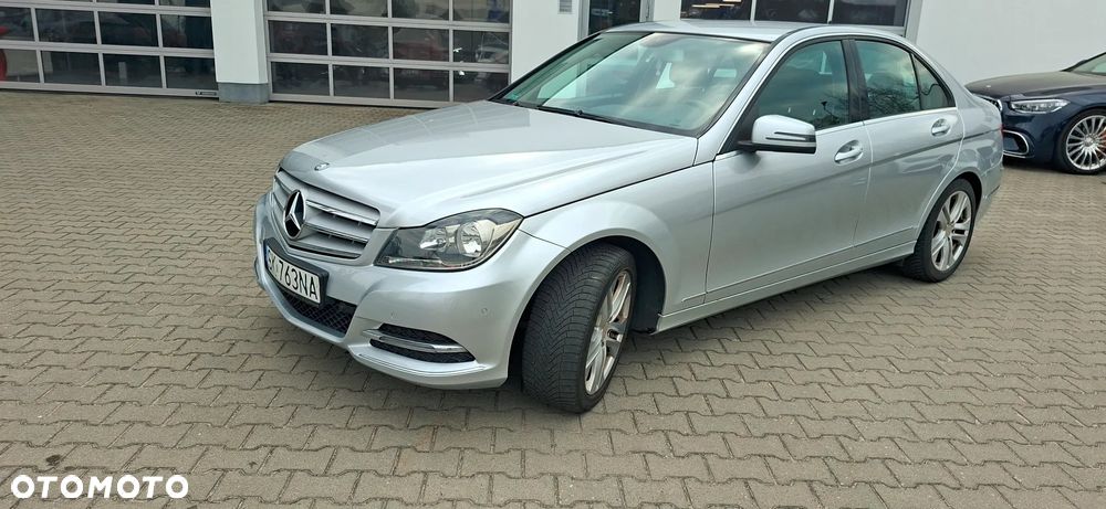 Mercedes-Benz Klasa C 180 (BlueEFFICIENCY) Avantgarde - 1