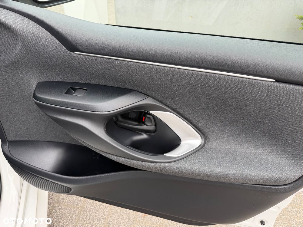 Toyota Yaris Hybrid 1.5 Active - 17