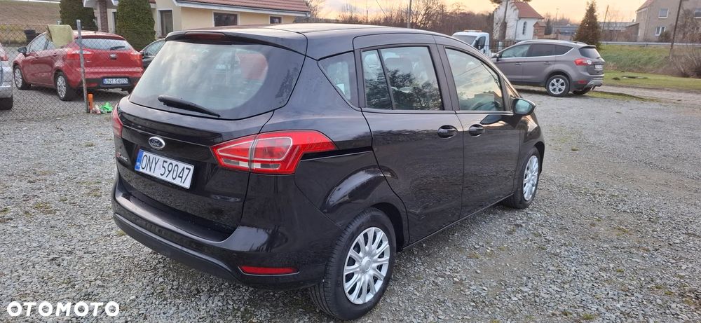 Ford B-MAX 1.5 TDCi Titanium - 11