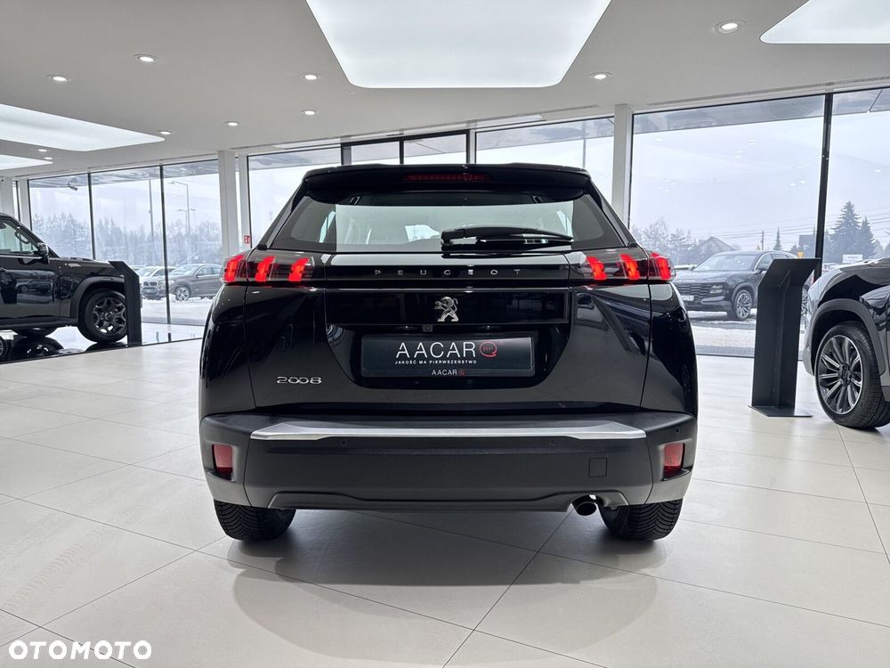 Peugeot 2008 - 4