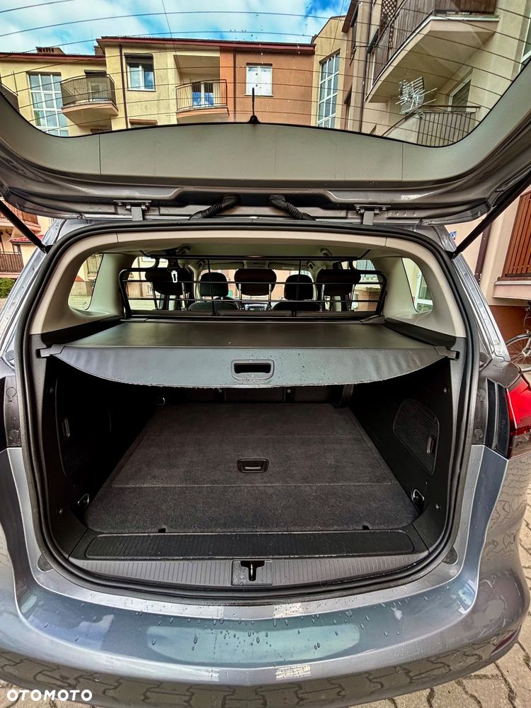 Opel Zafira - 29