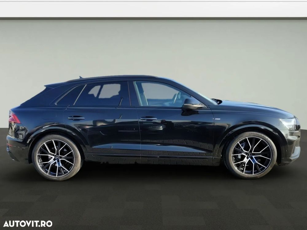 Audi Q8 - 3