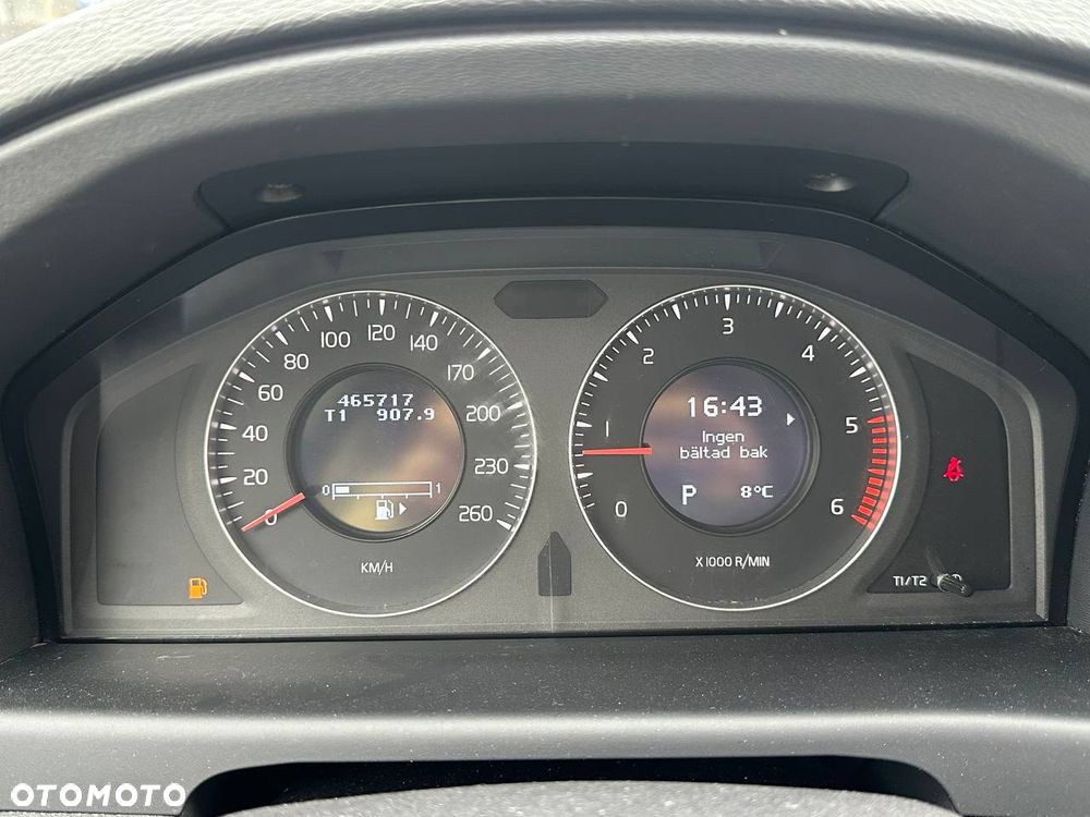 Volvo V70 D5 Ocean Race - 13