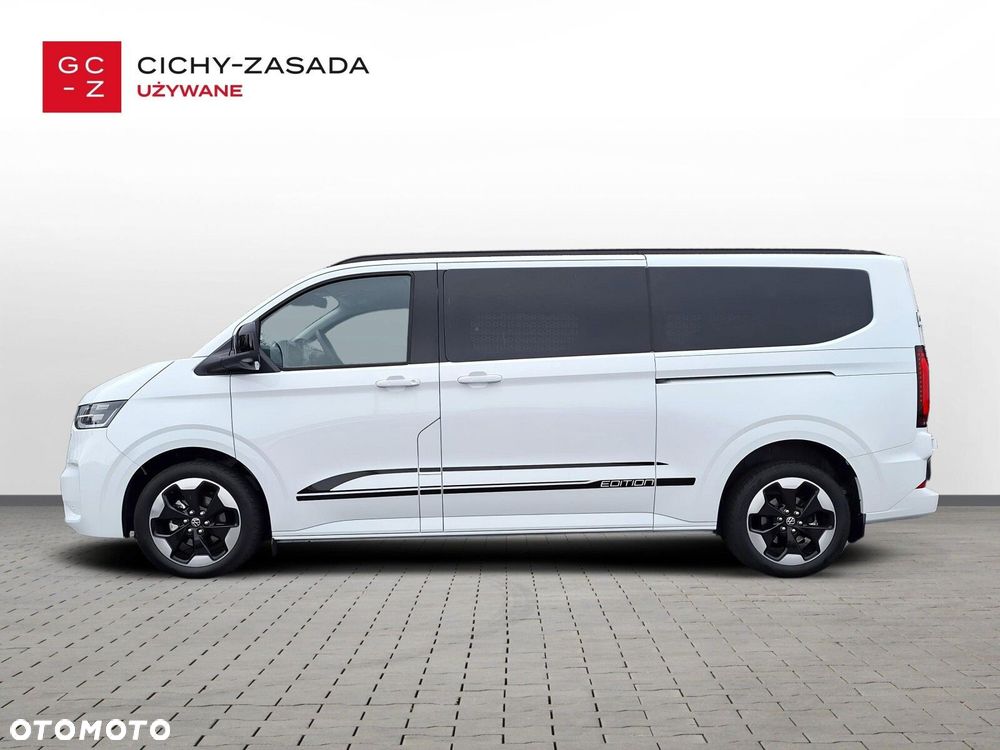 Volkswagen Caravelle - 7