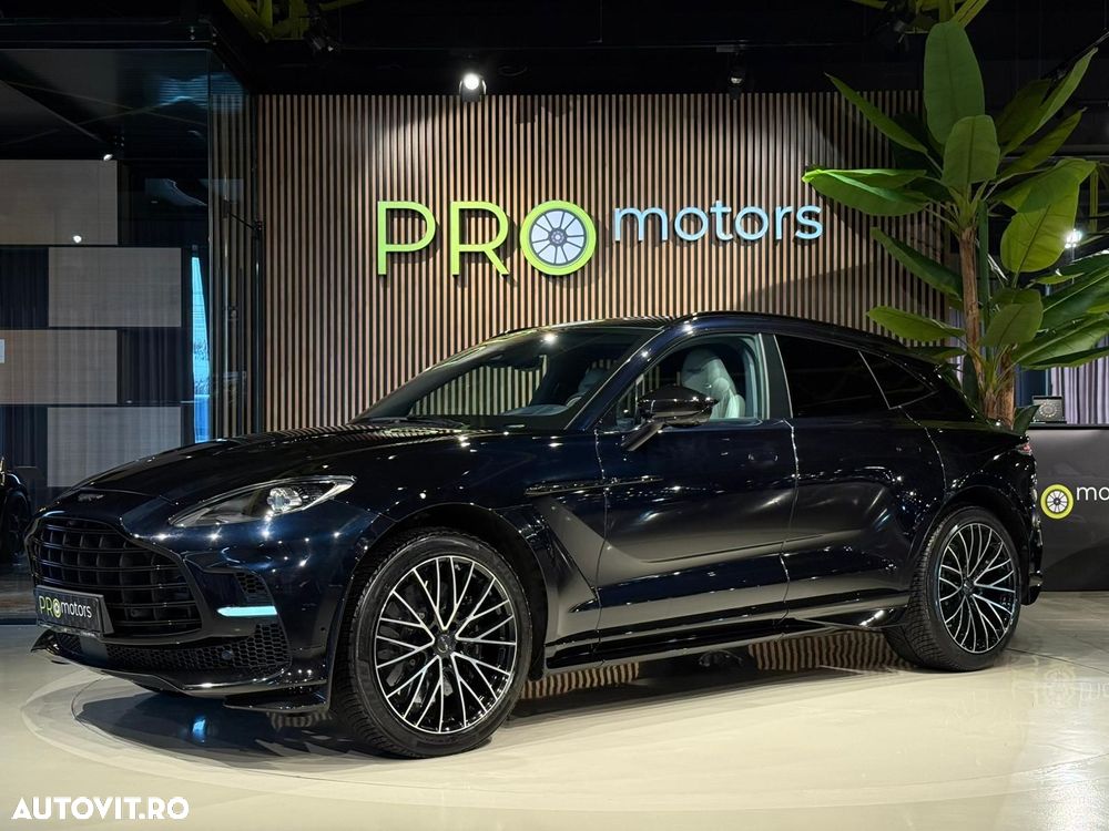 Aston Martin DBX - 1