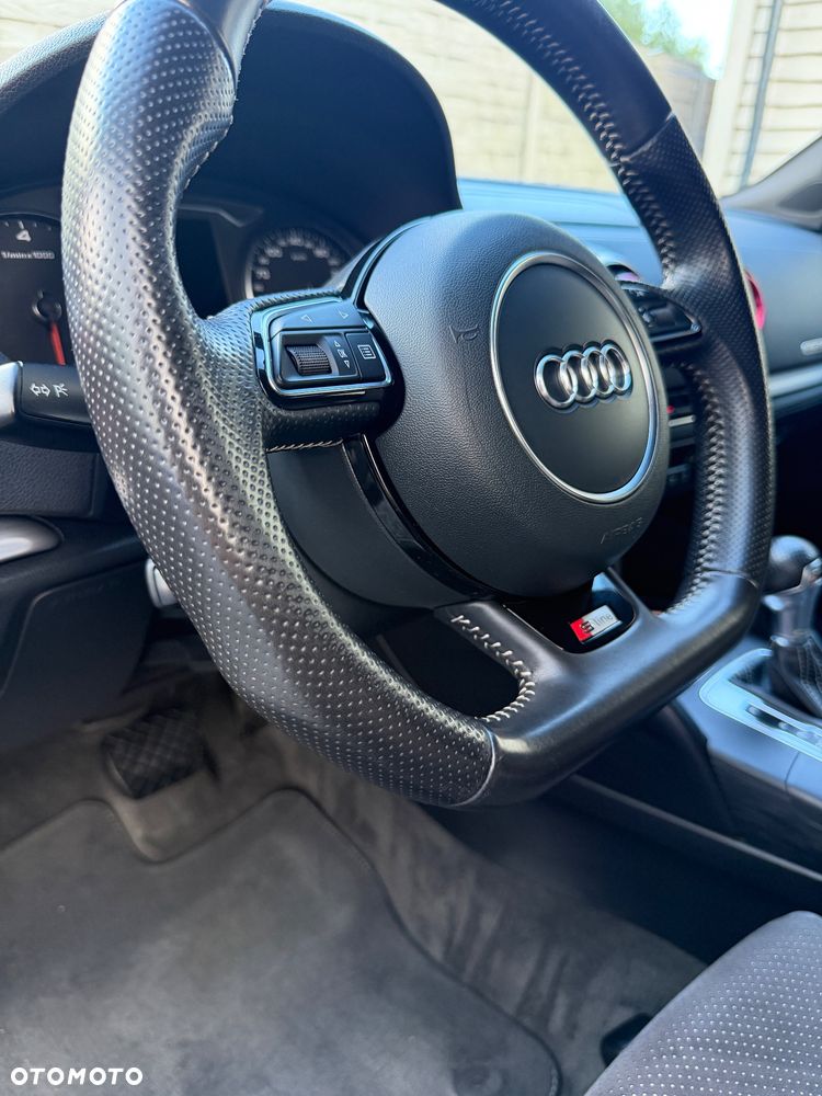 Audi A3 Sportback 2.0 TDI (clean diesel) quattro S tronic S line Sportpaket - 27