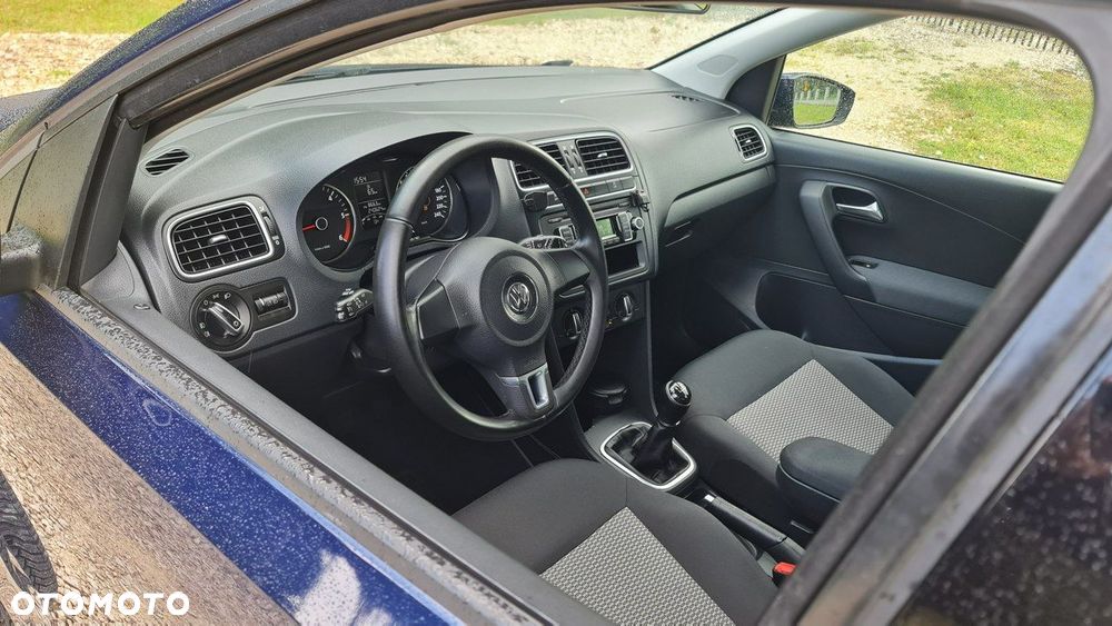 Volkswagen Polo - 10