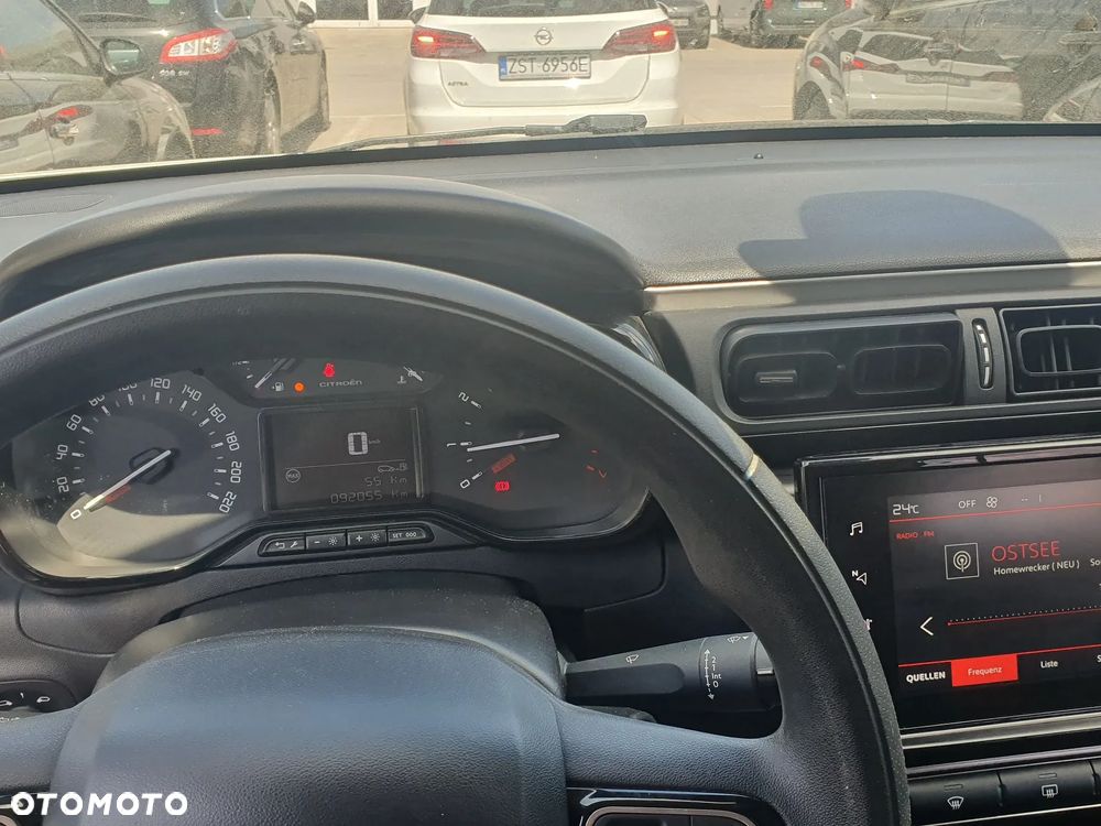 Citroën C3 Pure Tech 82 LIVE - 10