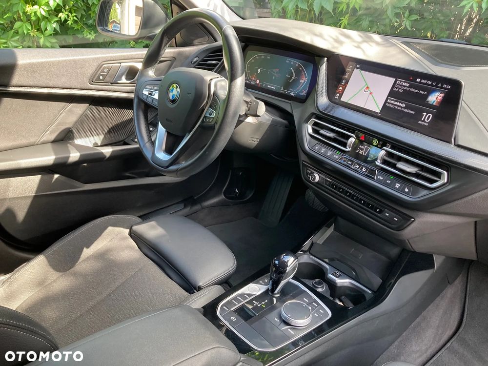 BMW Seria 2 220i Advantage sport - 17