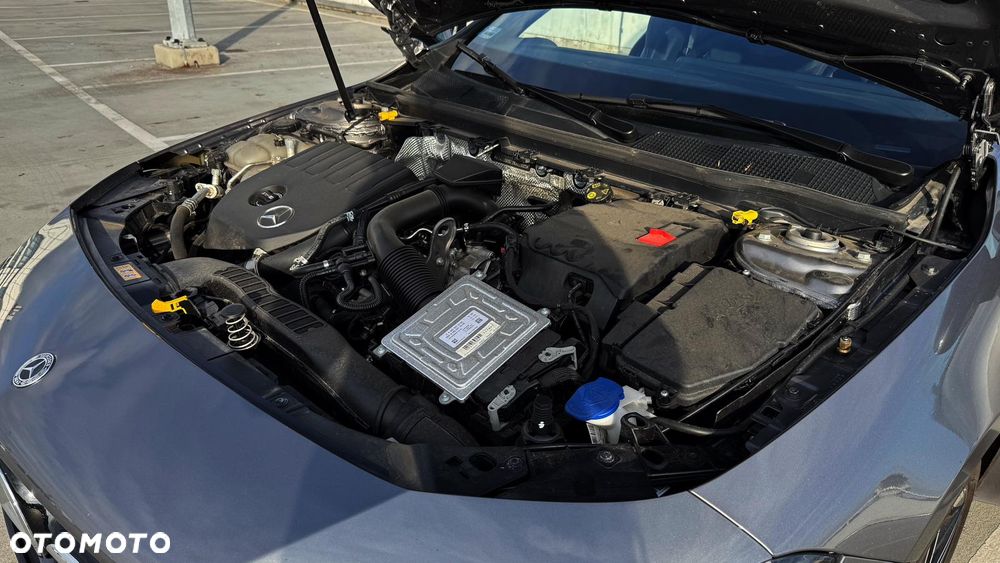 Mercedes-Benz CLA 200 AMG Line 7G-DCT - 7