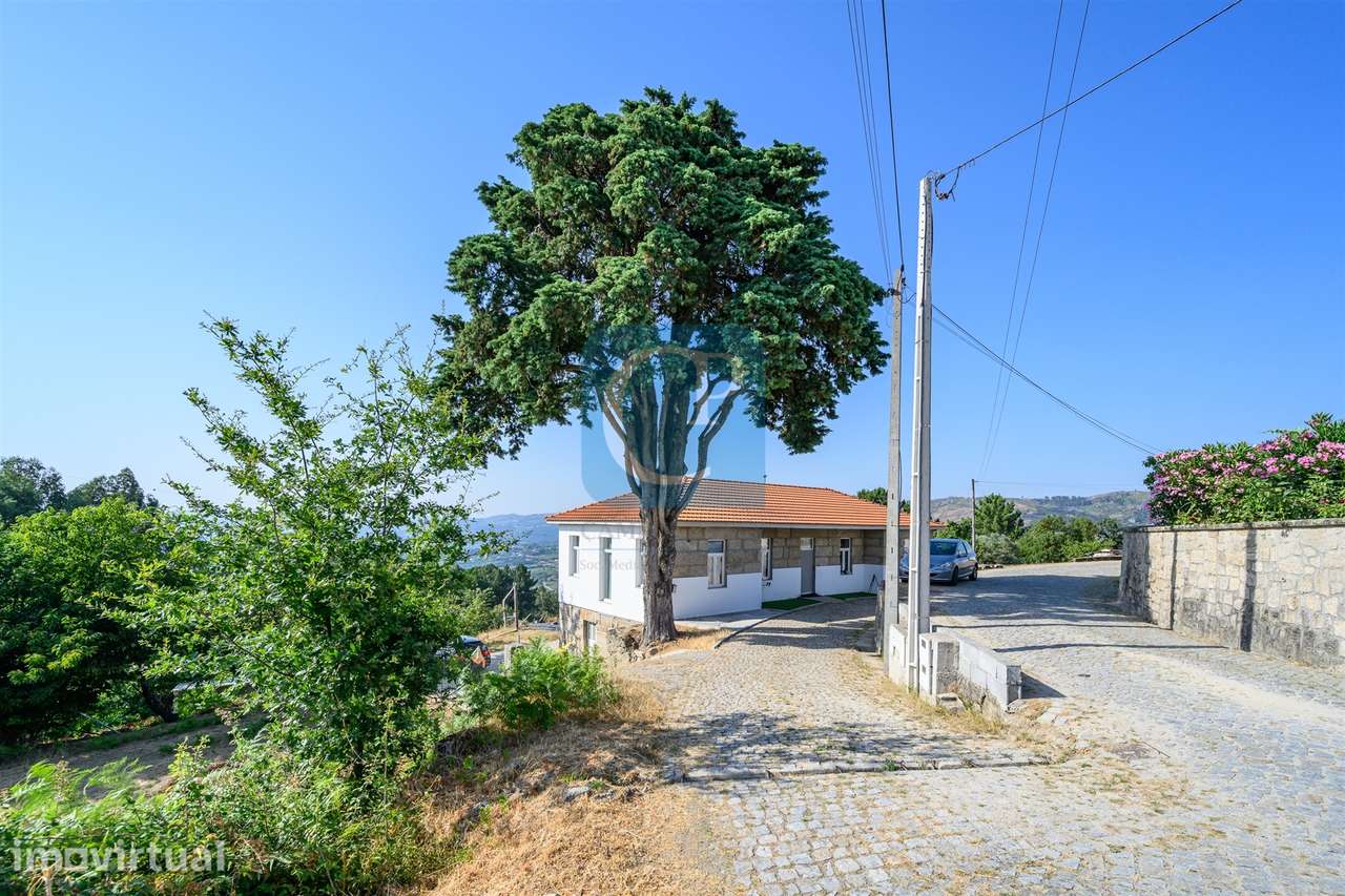 Moradia V5 remodelada em Soalhães, Marco de Canaveses - Grande imagem: 2/29