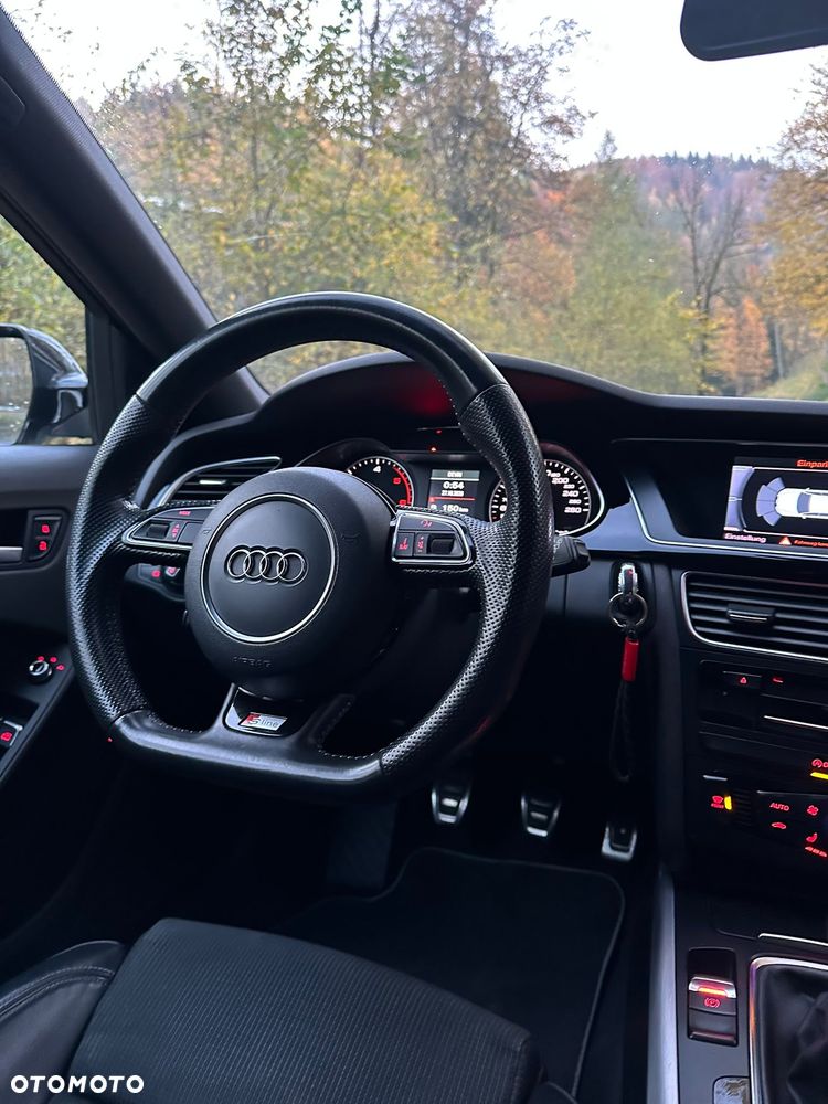 Audi A4 Avant - 17