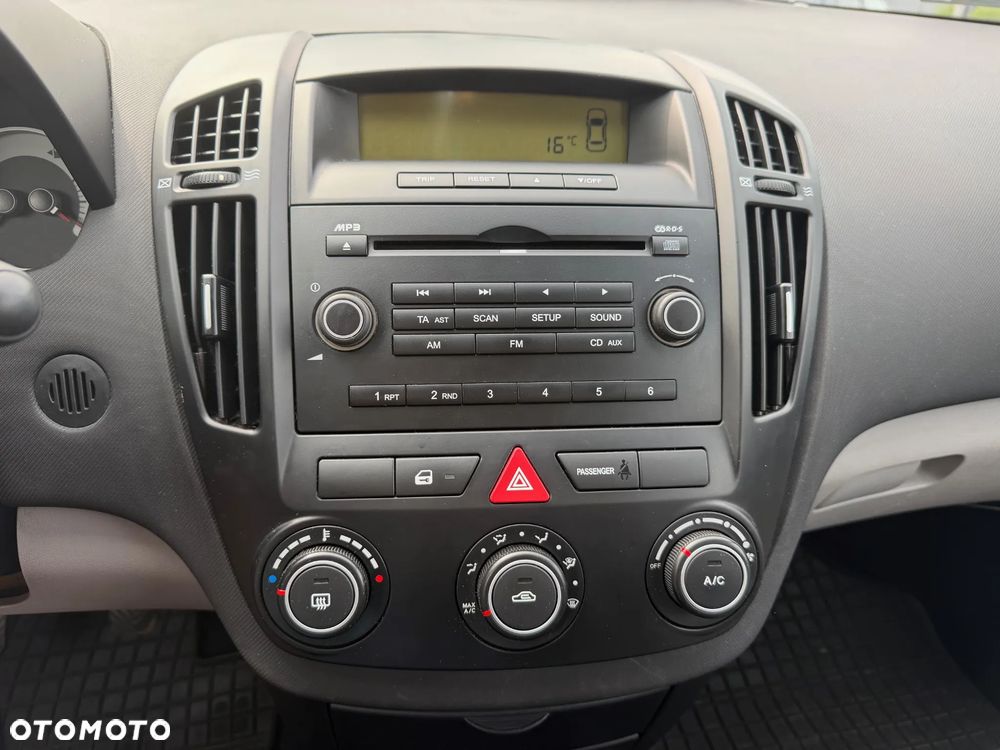 Kia ProCeed 1.4 Comfort - 16