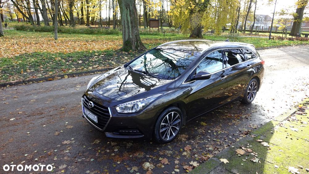 Hyundai i40 1.7 CRDi BlueDrive Premium - 24