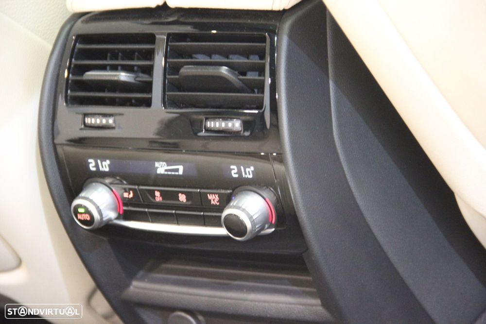 BMW 540 d xDrive Line Luxury Auto - 30