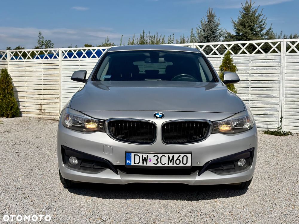 BMW 3GT 318d - 21