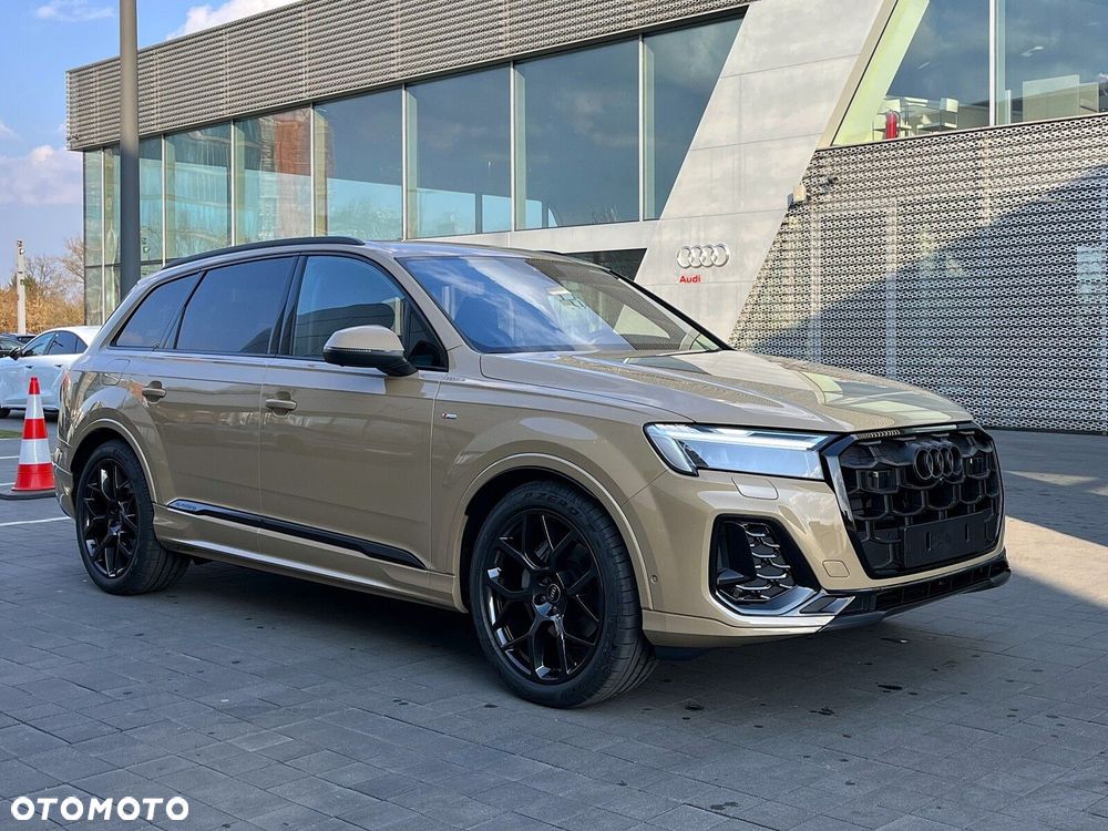 Audi Q7 - 3