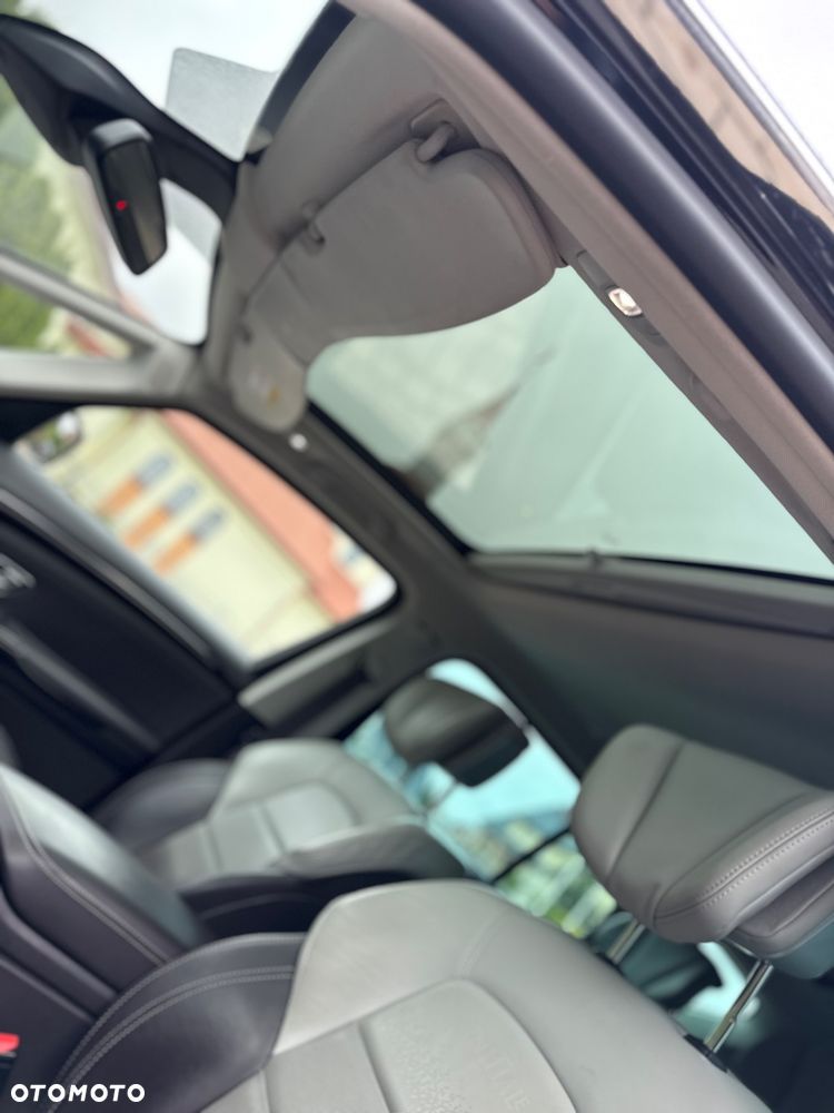 Renault Espace 1.6 dCi Energy Initiale Paris EDC 7os - 37