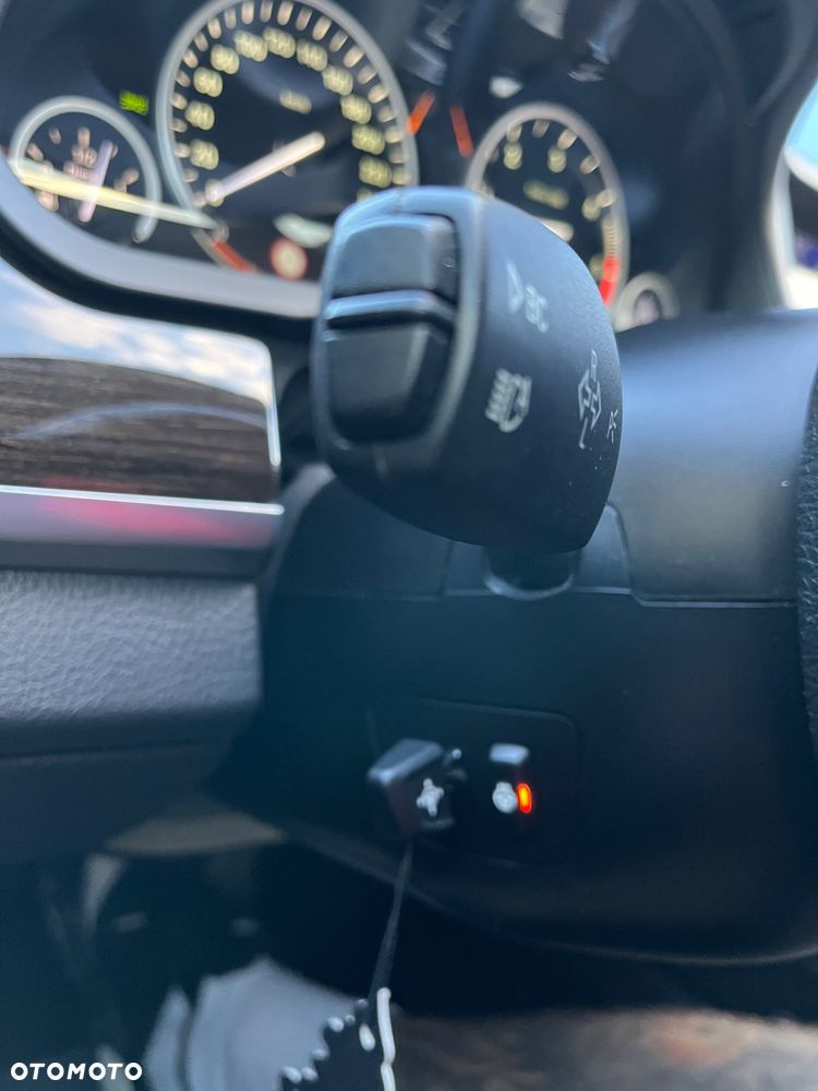 BMW Seria 7 730d - 32