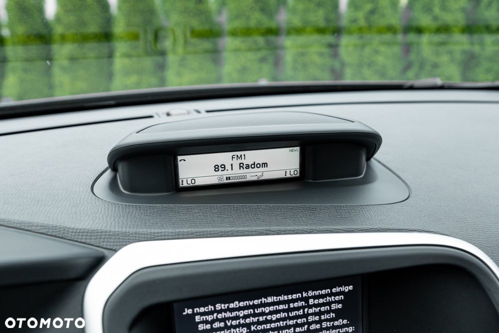 Volvo XC 60 2.4D AWD - 32