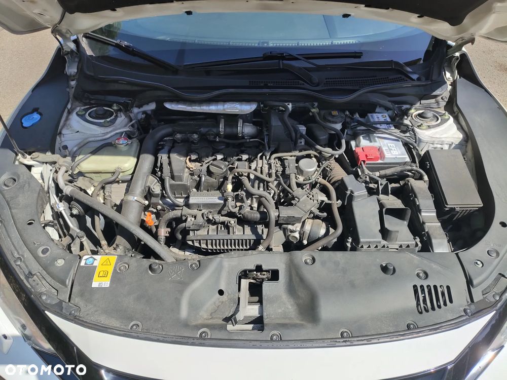 Honda Civic 1.0 T Elegance - 8